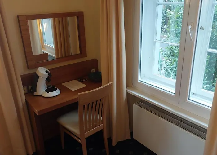 Villa, 25, Ez Appartement