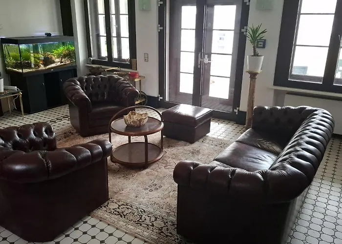 Villa, 25, Ez Appartement